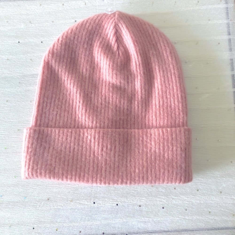 Wolrd Market beanie